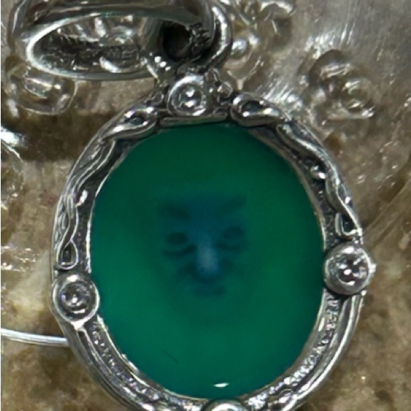 PANDORA Disney Snow White Magic Mirror Dangle Charm w/box - Picture 10 of 11